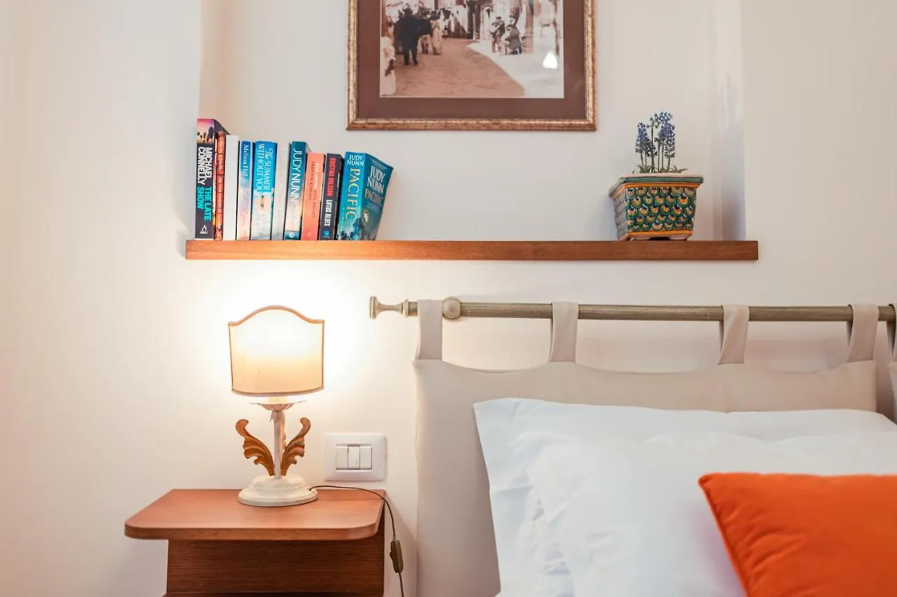 Taoapartments - Casa Antonella Taormina 0*,  Italy